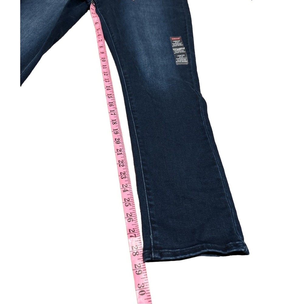 NWT!!! Levi Super Skinny Legging Tummy Slimming Woman’s Jeans 16 - Picture 6 of 11